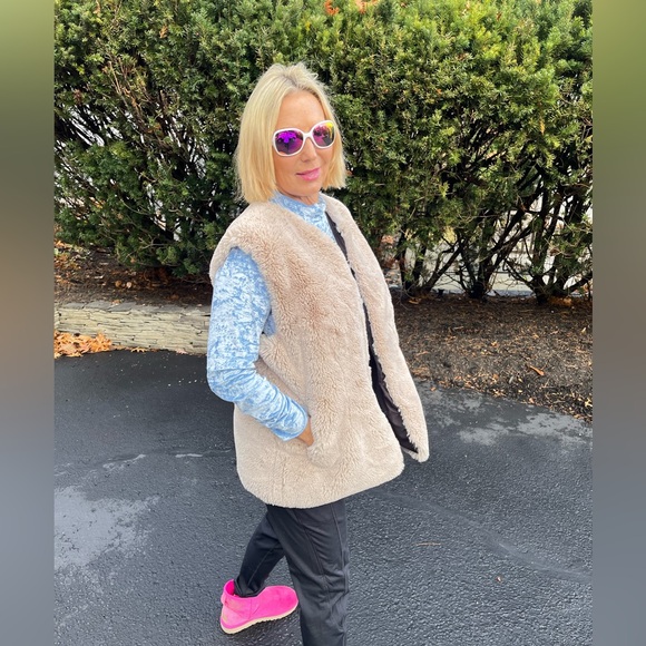 Surell Grey Faux Fur Jacket - Picture 5 of 8